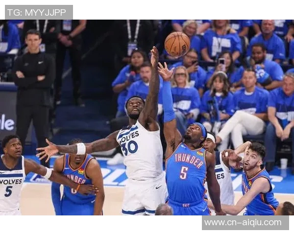 森林狼凭兰德尔25分8篮板表现力克太阳杜兰特与布克合力难阻败局